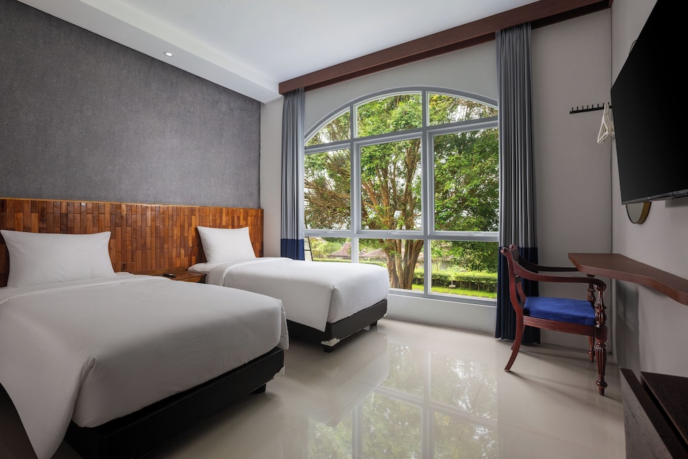 Casa De Lani Resort & Convention