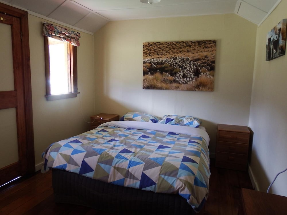 Dunstan Downs High Country Sheep Station