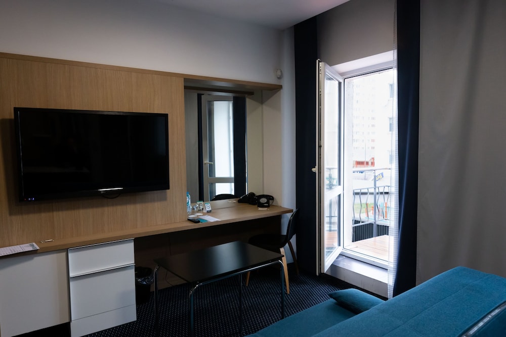 Bonhotel