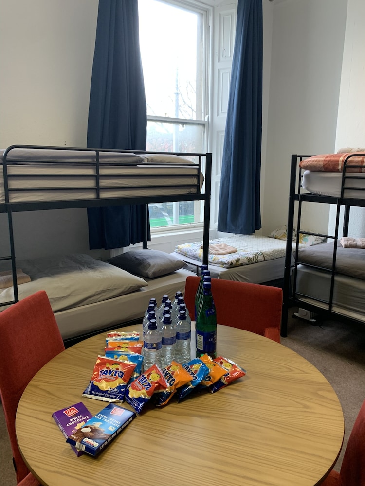 Eden Quay Guesthouse Private Rooms