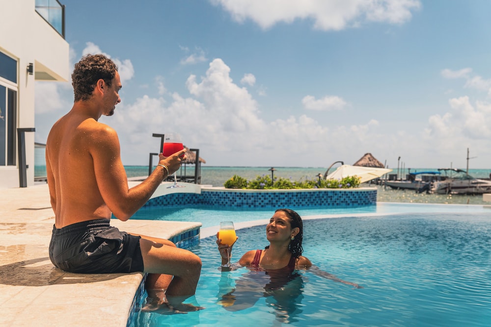 Royal Kahal Beach Resort