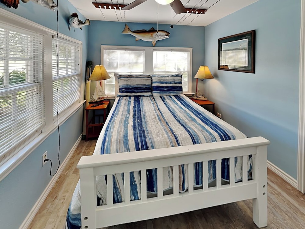 The Charming Cozy Cottage by Miss Kitty’s