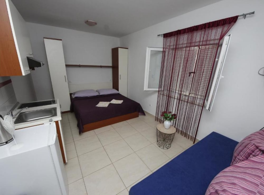 Apartments Katija