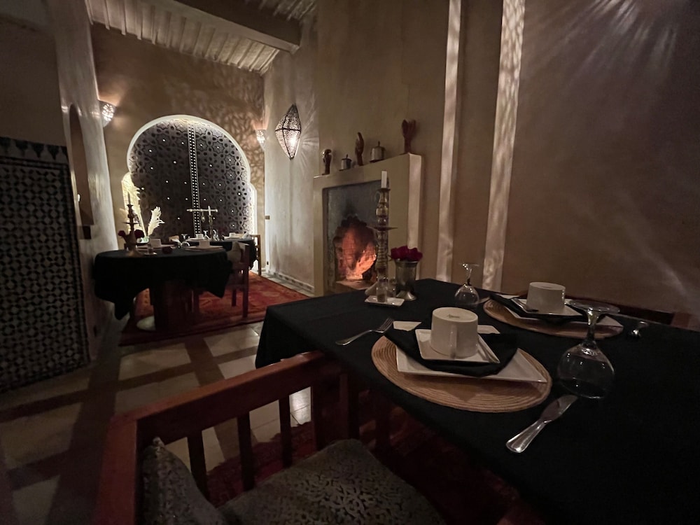 RIAD MALAÏKA