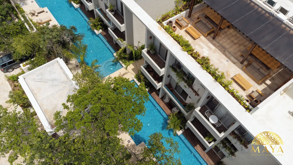 NHOA 111C Lux 1BRPool access Aldea Zama