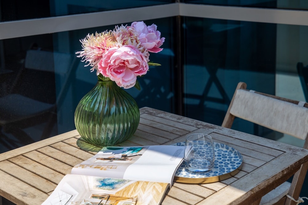 Elegant and Modern 1BR in Dubai Marina!