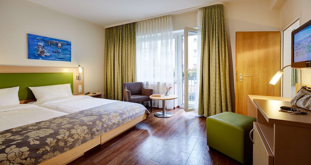 Hotel Imperial Dusseldorf, Sure Collection by BW