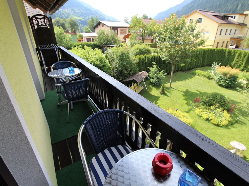 Cozy Apartment in Feld am See Near Ski Slopes view 3