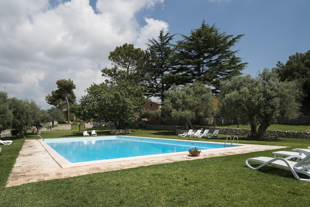 Agriturismo Borgo degli Ulivi