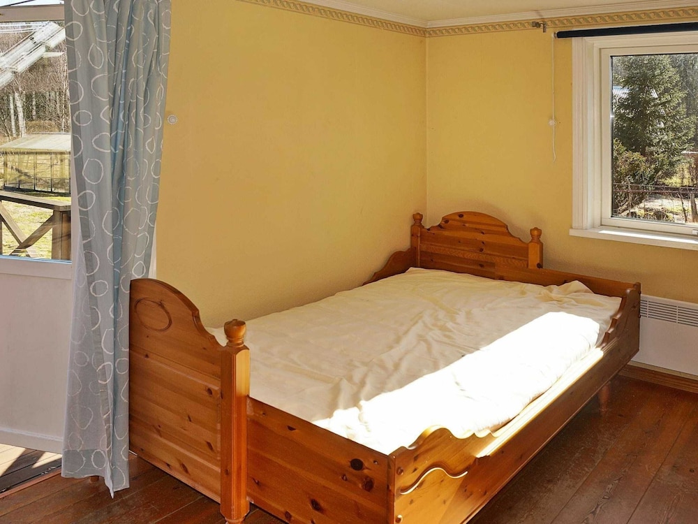 6 Person Holiday Home in Stockaryd view 3
