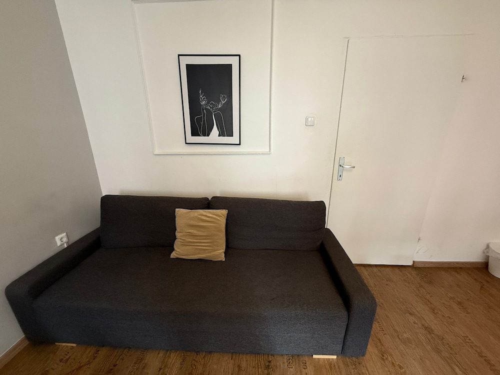 Affordable 2BR Apt 10 Min to Westbahnhof