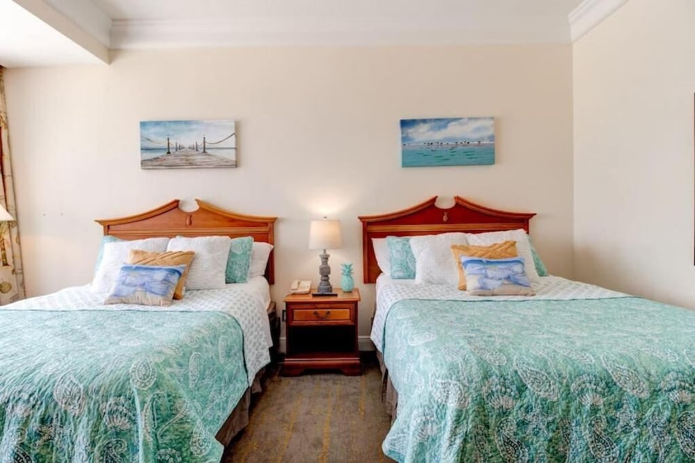 Azure Tides Oceanfront