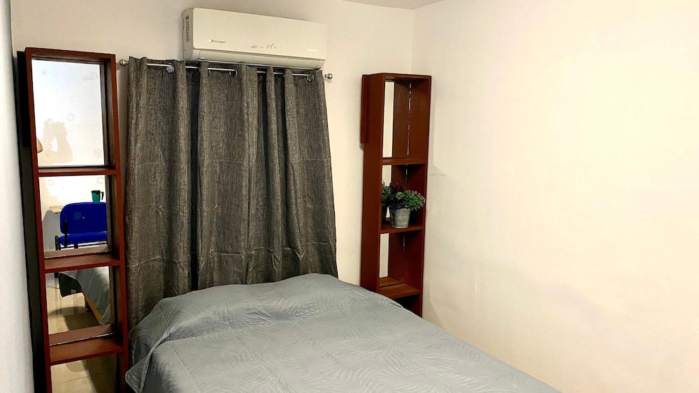 Hostal TO3