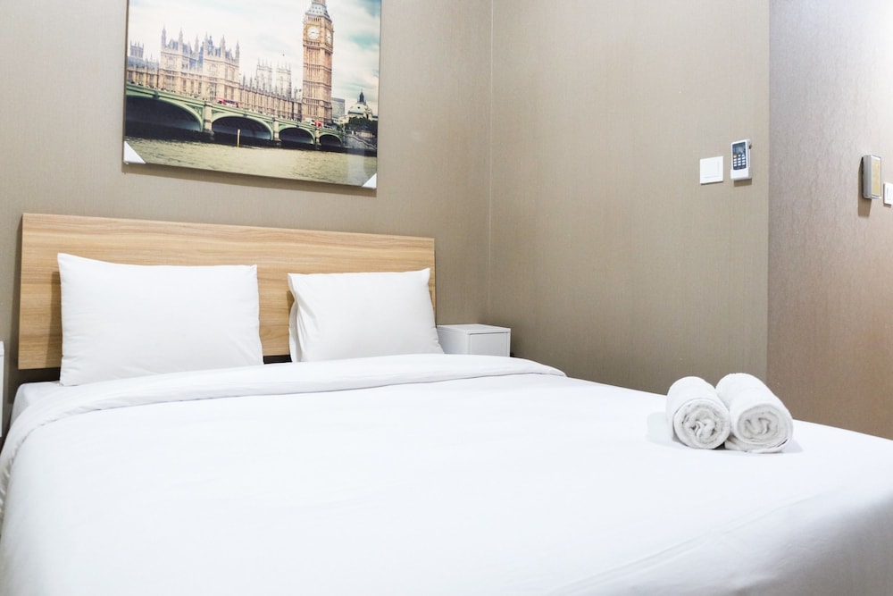 Cozy Studio Tree Park Apartment near ICE BSD view 3