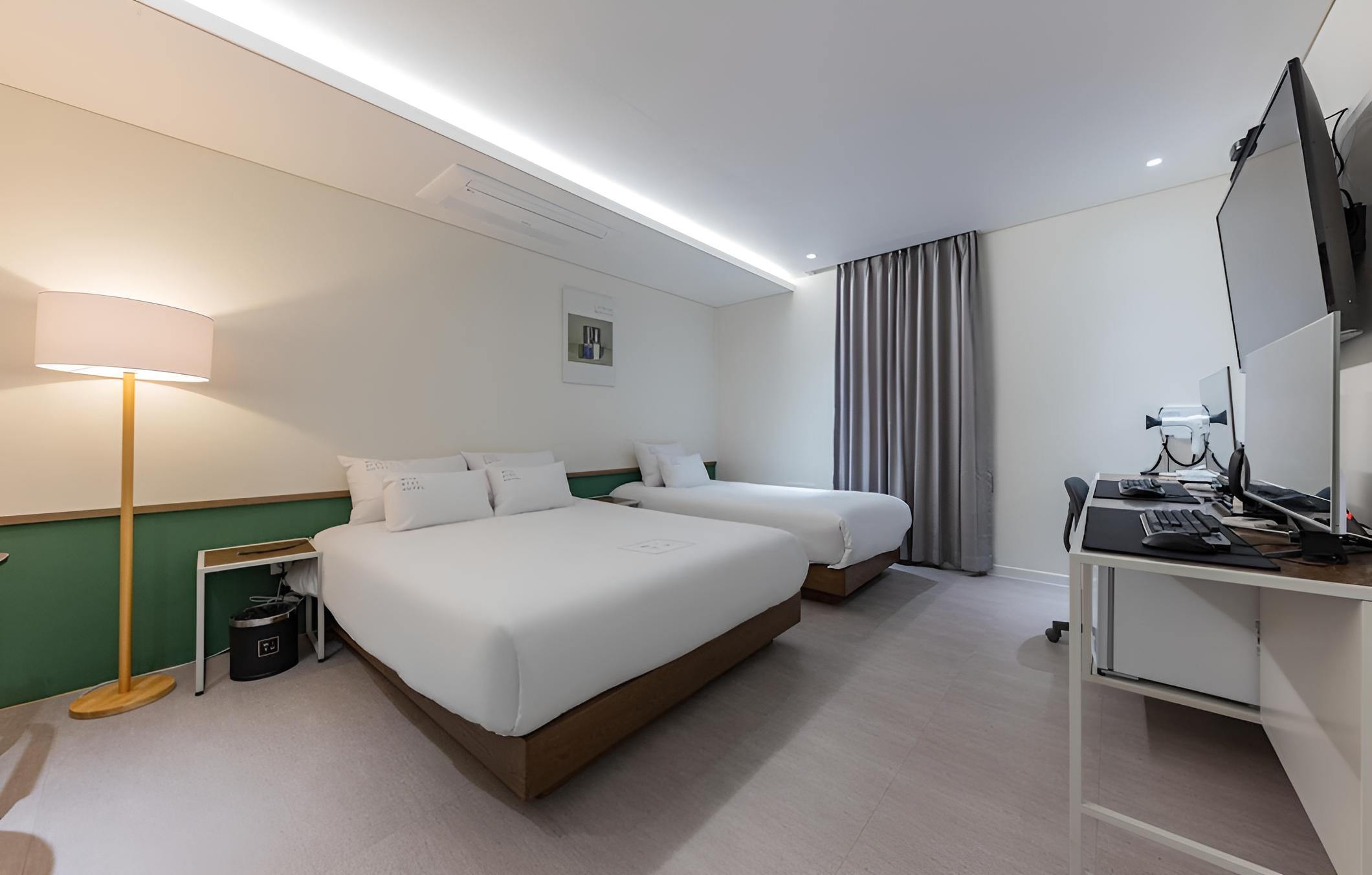 Photo 113