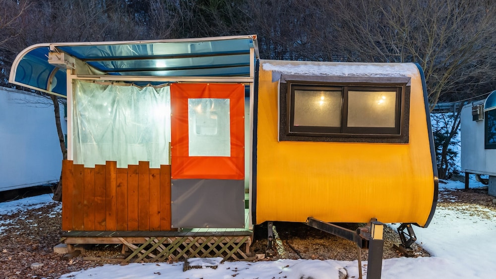 Chuncheon Free People's Caravan Pension