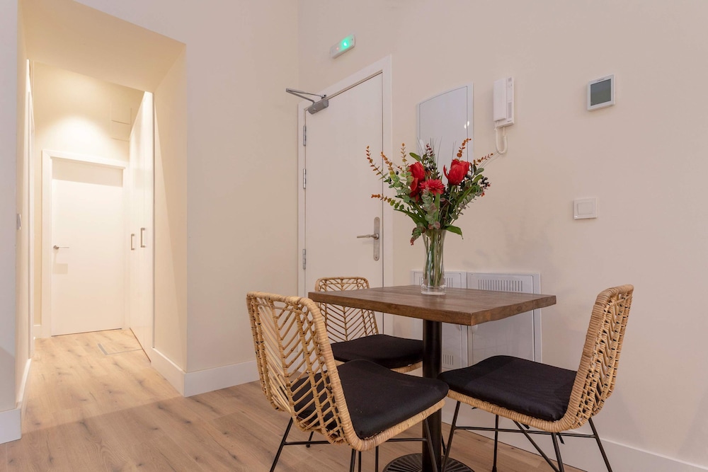 Exclusive Apartment Near Cathedral Rodrigo Caro II