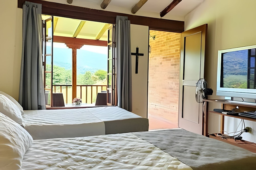 Casa rodeada de naturaleza en Villeta