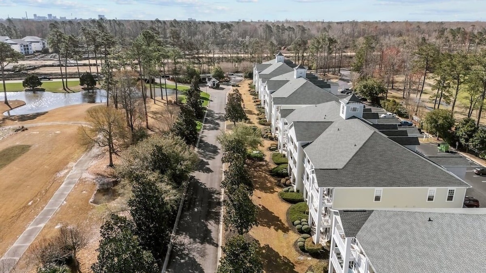 World Tour 306b 3 Bedroom Condo