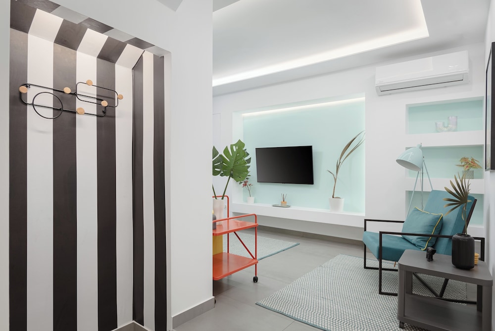 Acropolis Secret Apartment