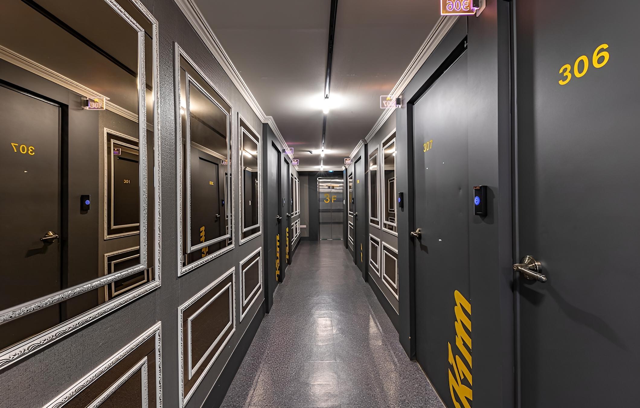 Photo 31