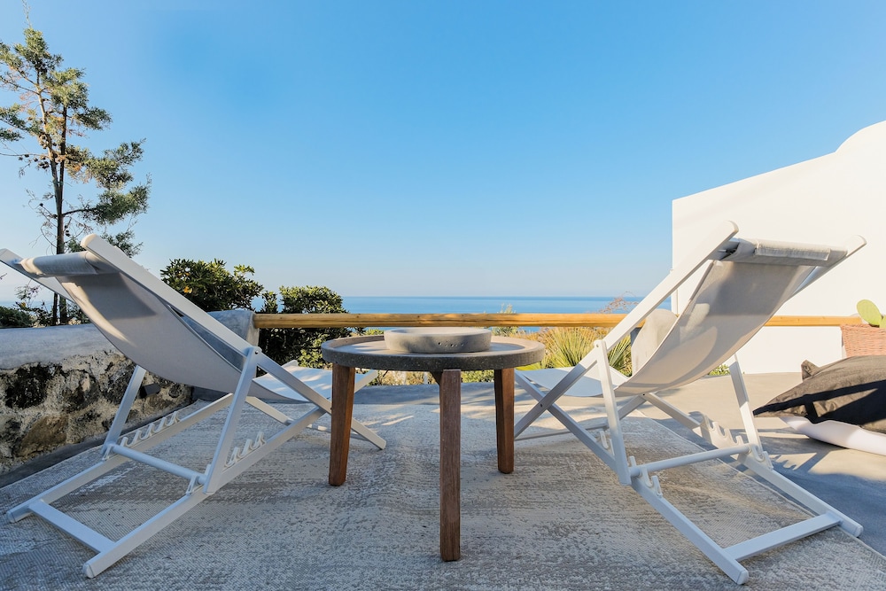 SunSea Living Suites