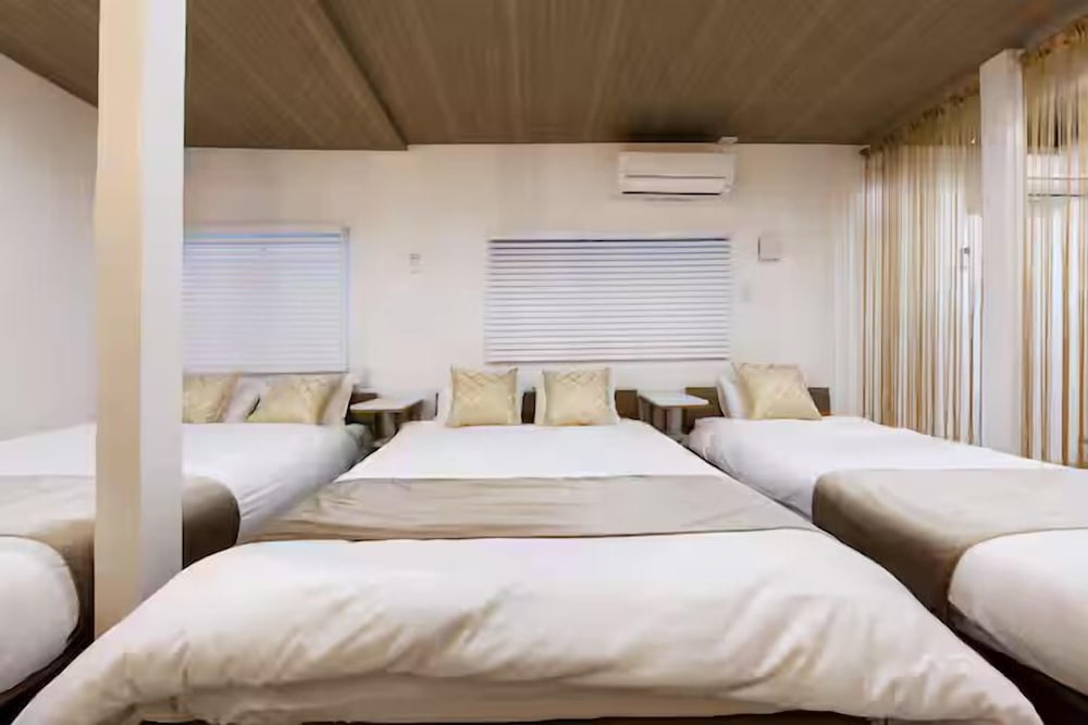 Kuromon Central Self Inn202