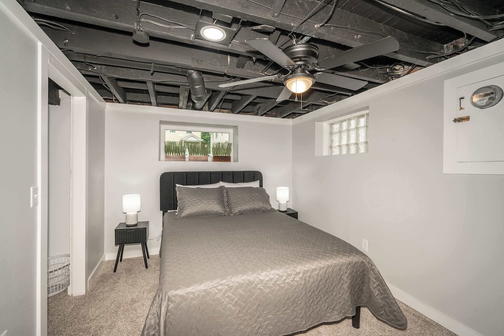 Modern Cincy Home - For 6