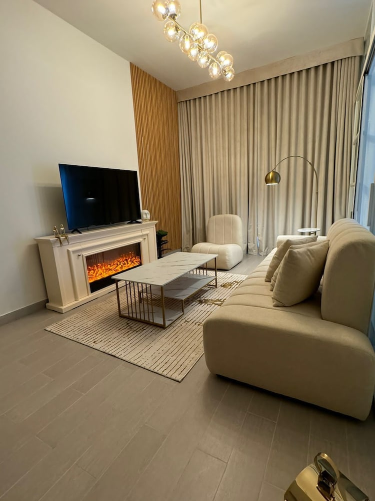 Magnificent GolfVille PoolView 2bedroom
