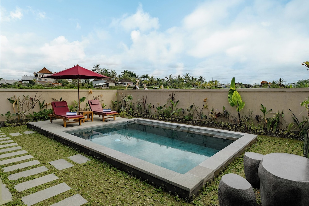 Prabawa Ubud Villa