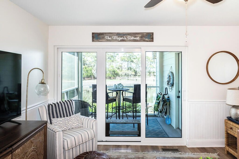 158 Beach Club Villa - Coastal Comfort With Stunning Marsh Views