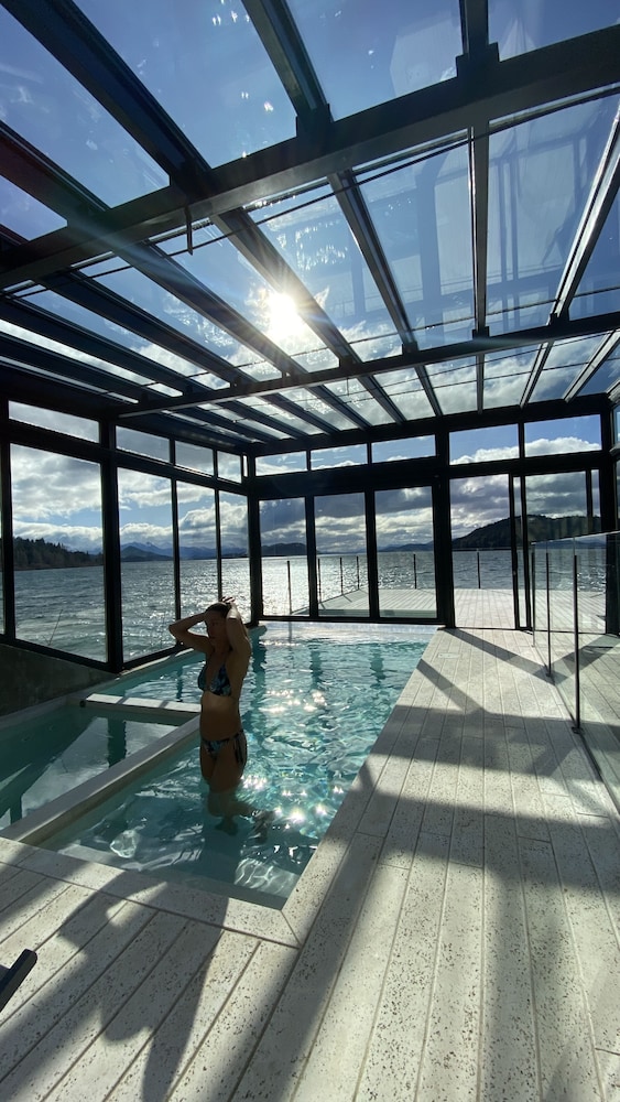 WaOne Lake Homes