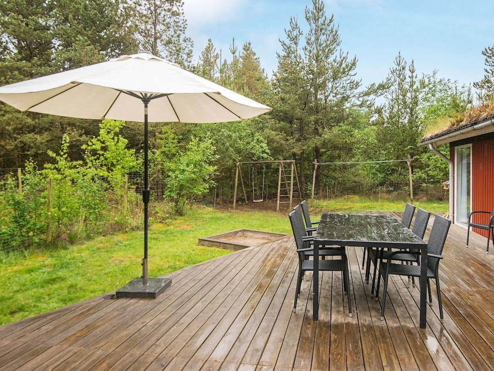 6 Person Holiday Home in Romo