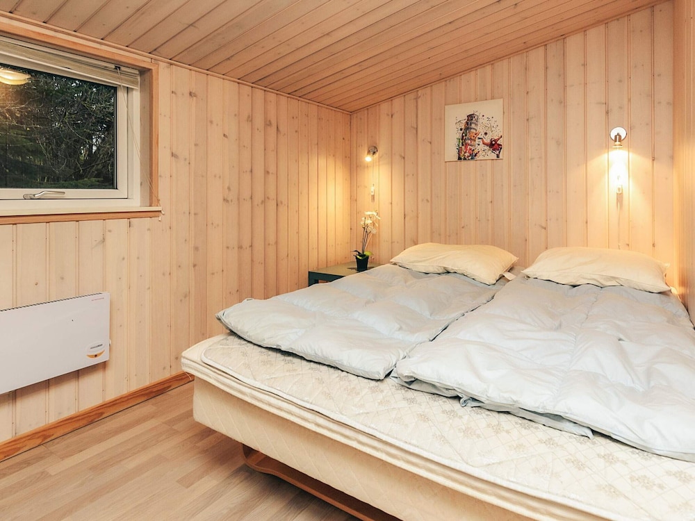 4 Star Holiday Home in Vaeggerlose