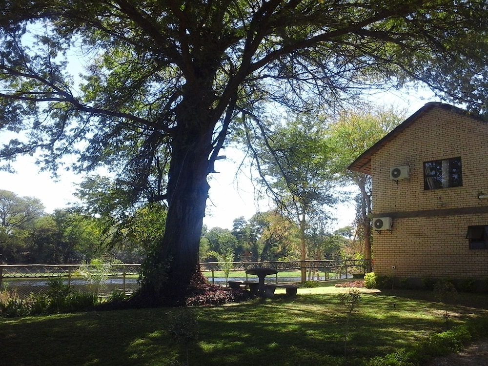 Enviro-Villa Luxury Inn