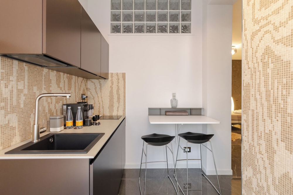 VBM SUITE & SPA APARTMENTS