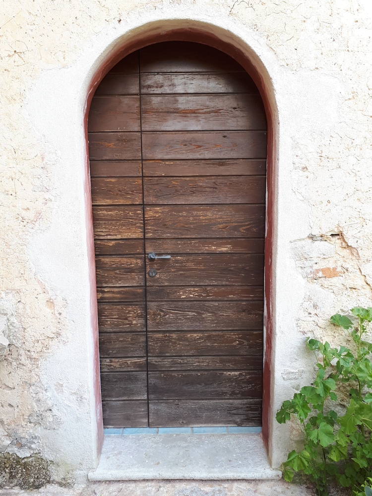 Photo 38
