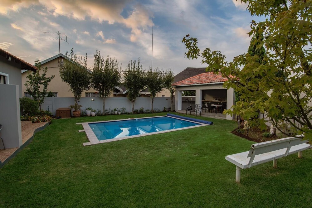 Angelica Guest House