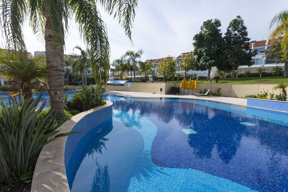 Limassol Vacations - Bay View Gardens Apartments with Pool - Property Image 90