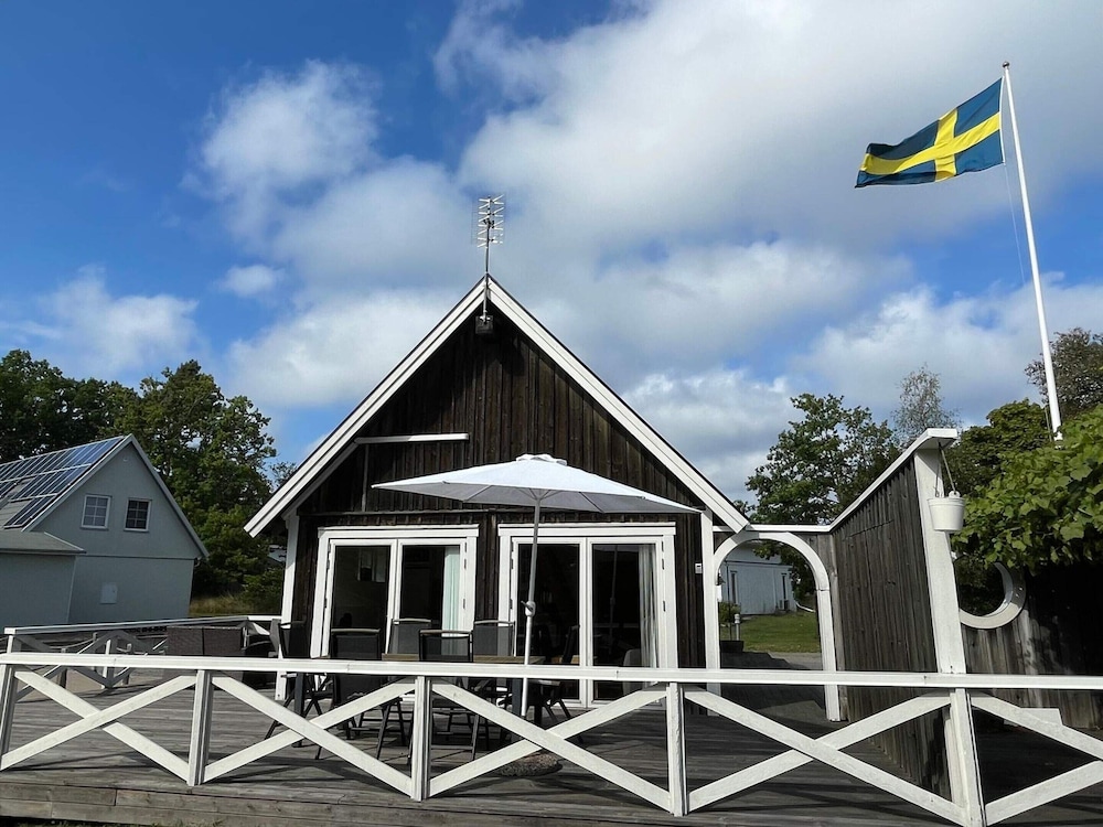 4 Star Holiday Home in Drottningskar