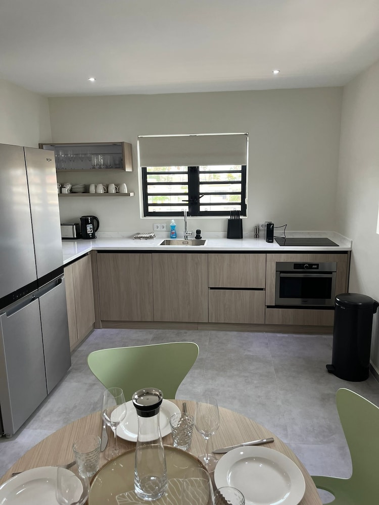 Apartment Serena, Mambo Beach