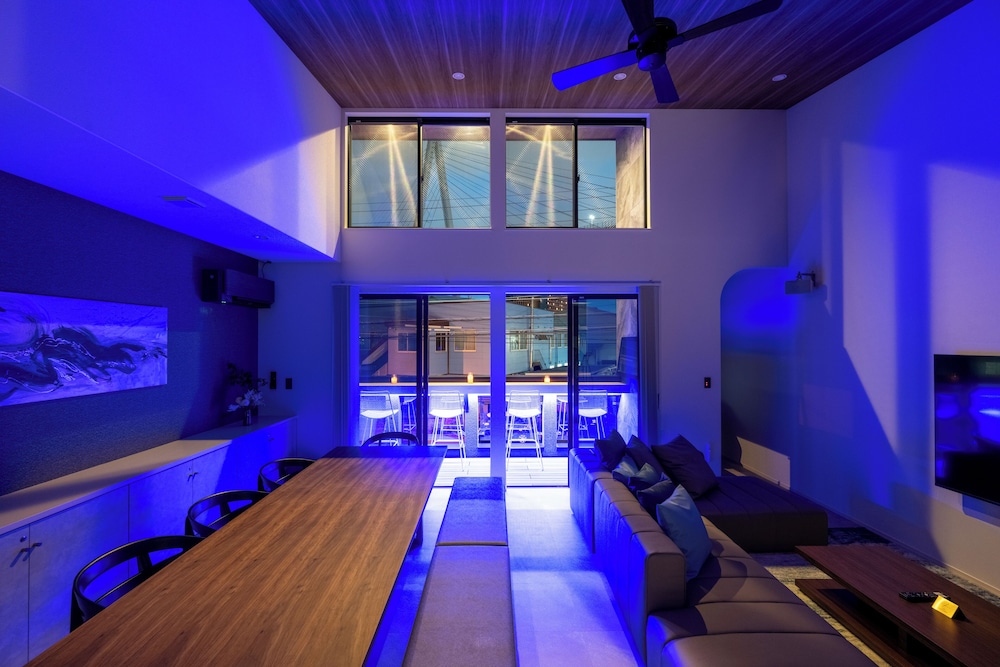 Universal front villa Sanrriott