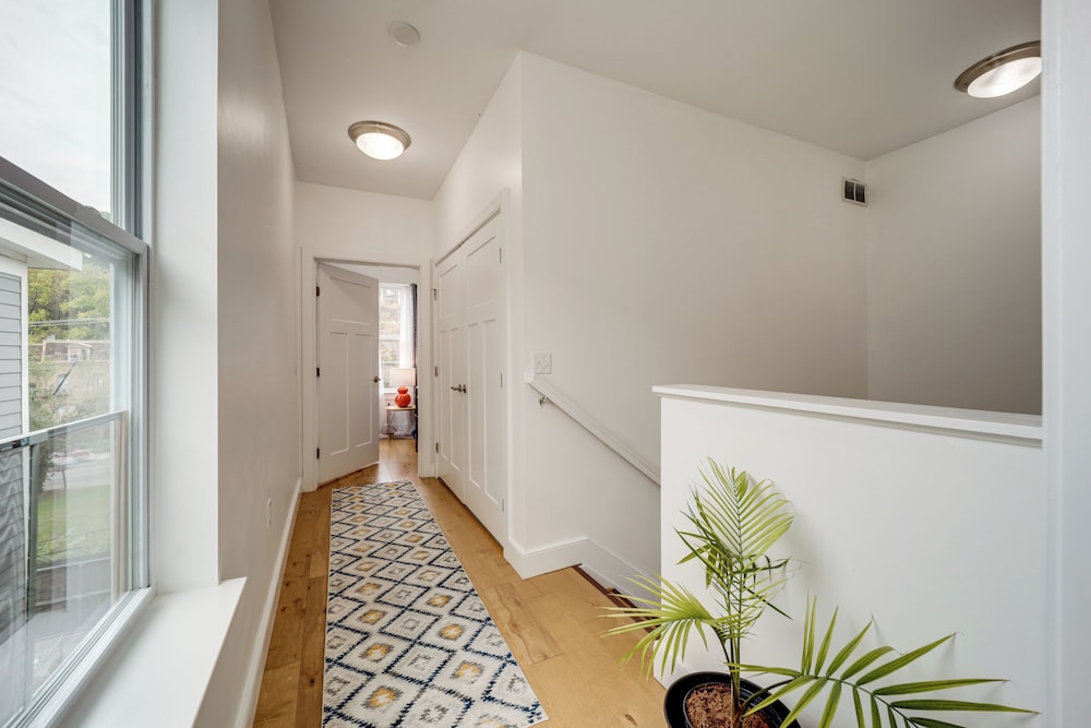 Queen City Charm Near University & Hospitals!