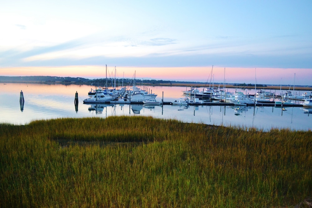 Regatta Inn Folly Beach