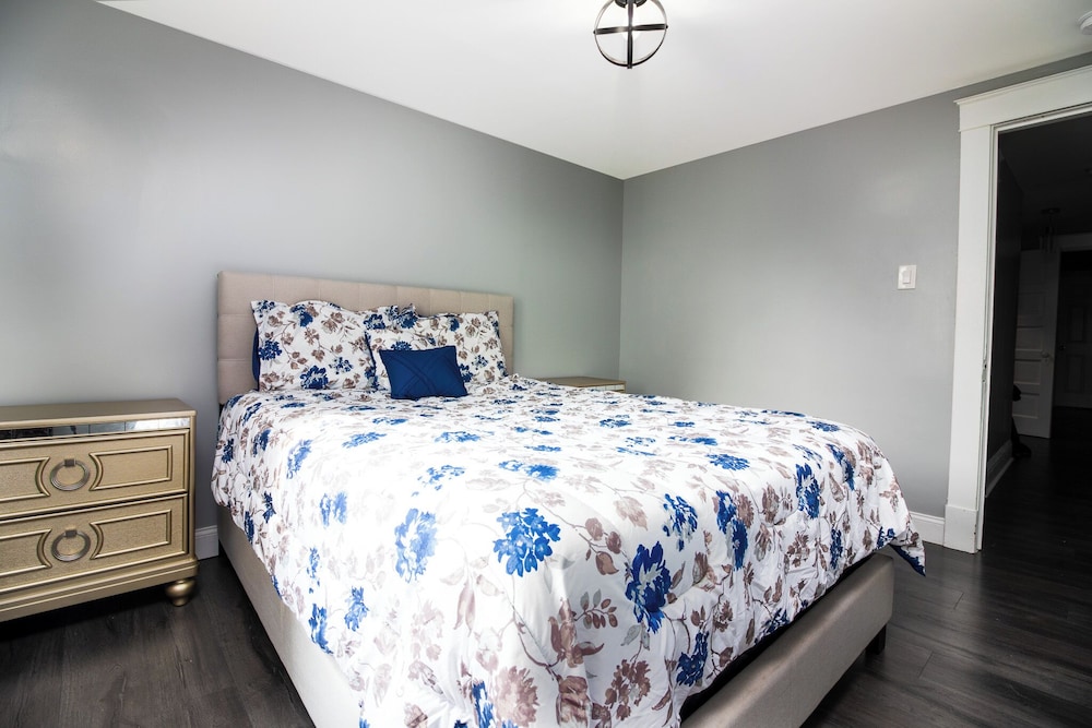 Double House Rental – 11Br Perfect For Big Groups