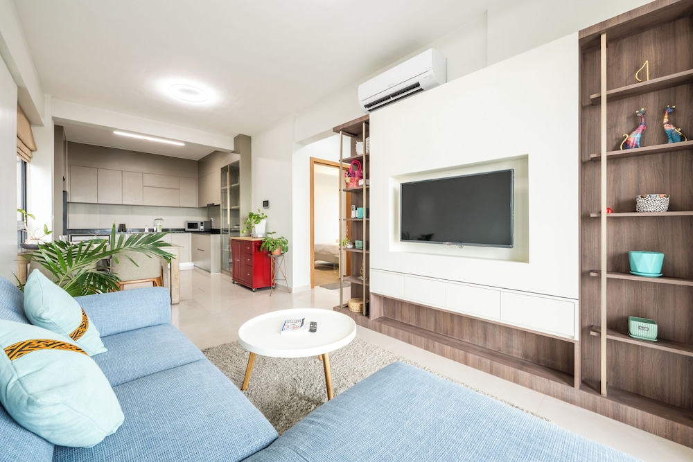 Royal Platinum Condo by Soben Homes