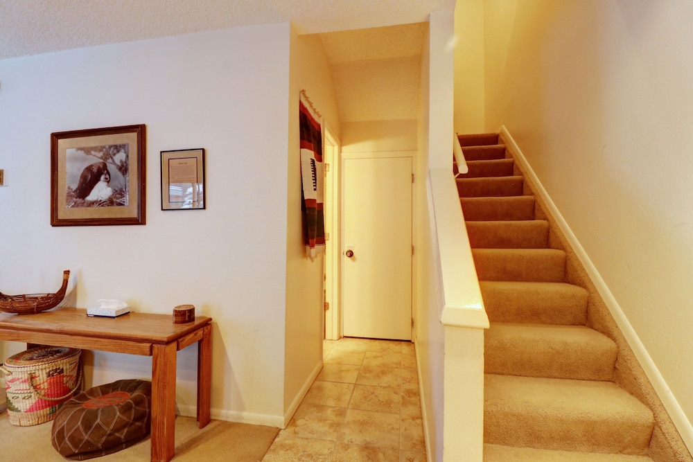 Ten Mile Haus C-9 2 Bedroom Condo