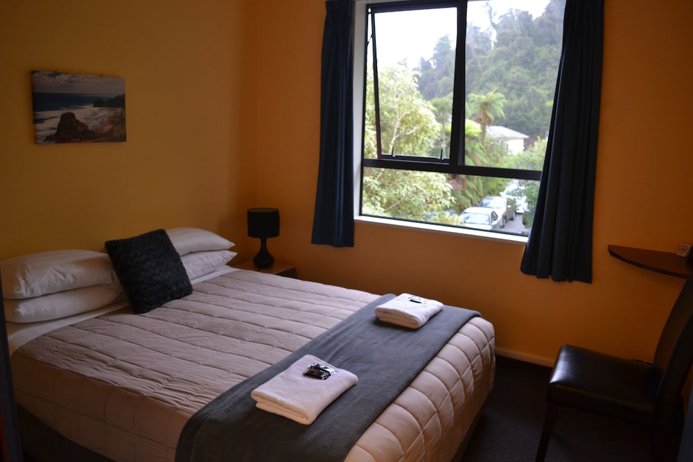 Franz Josef Montrose Hostel Lodge