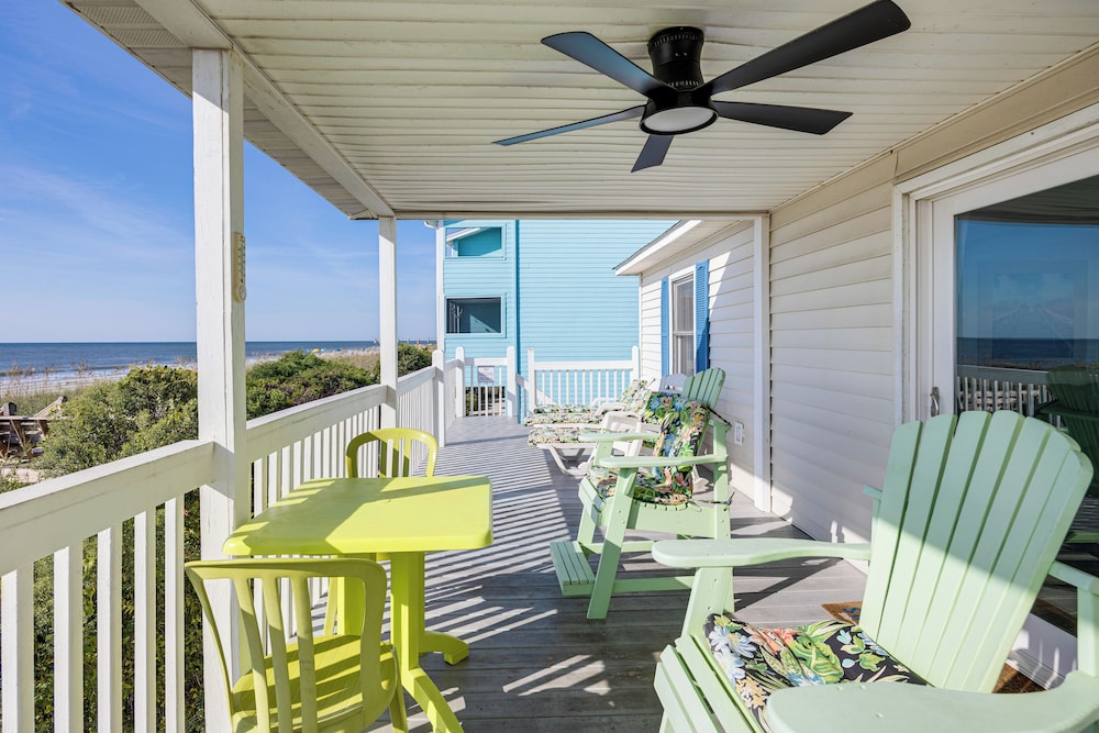 Oceanfront Home w/ Deck & Views in Surfside Beach!