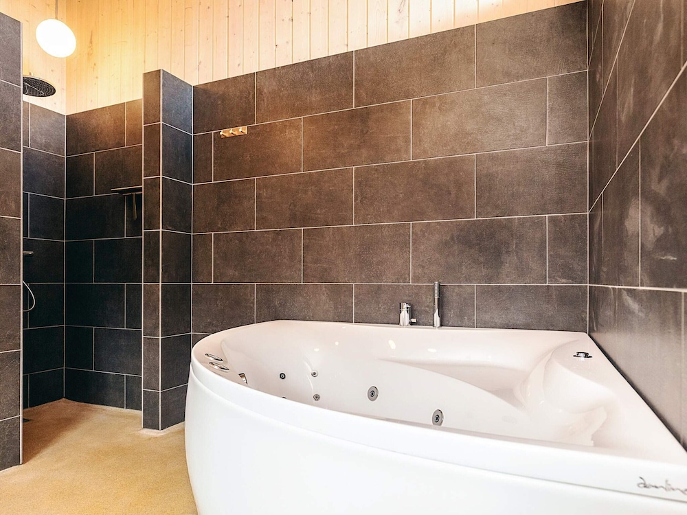5 Star Holiday Home in Lokken